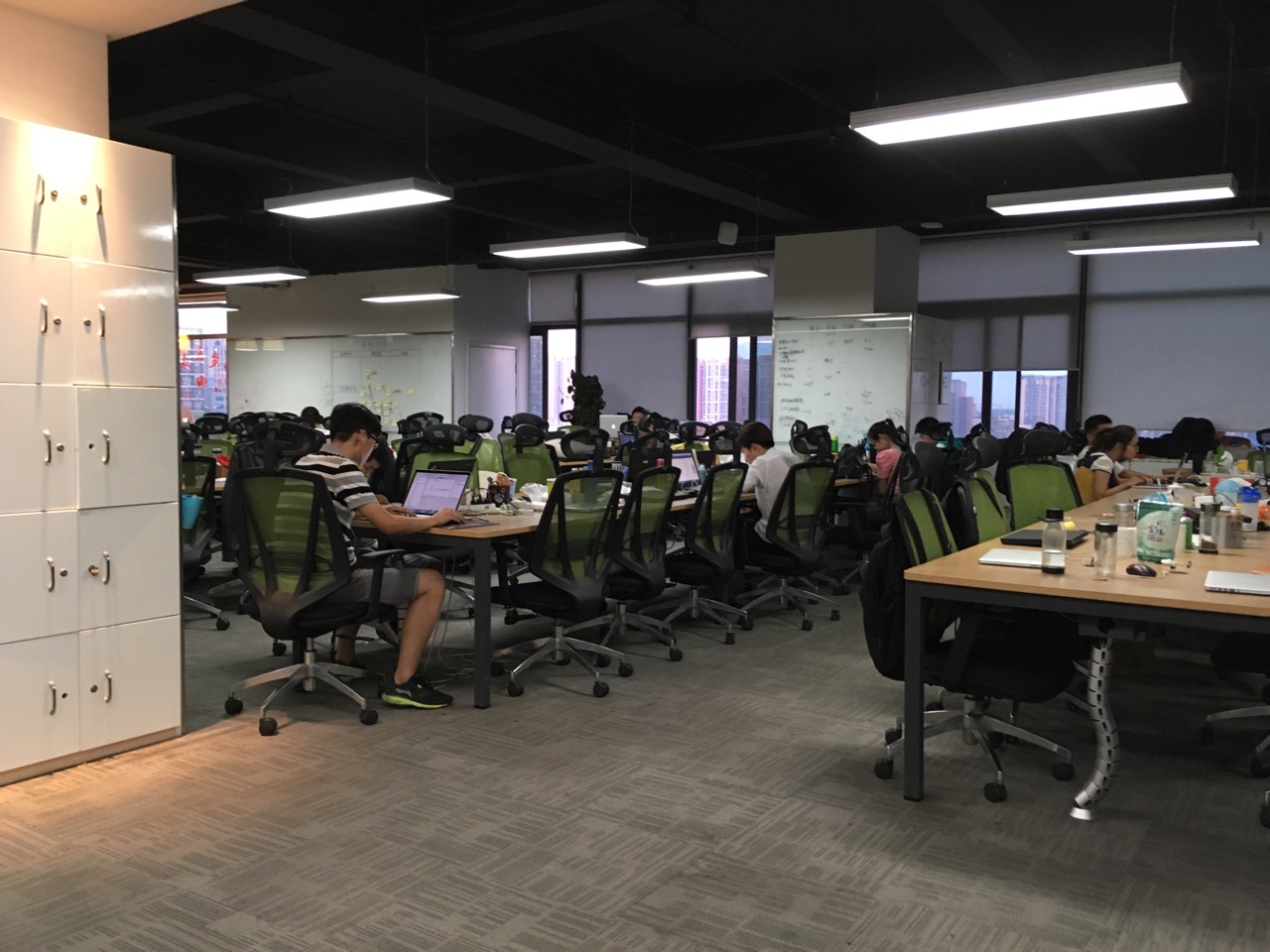 工作这十年，往事如烟。